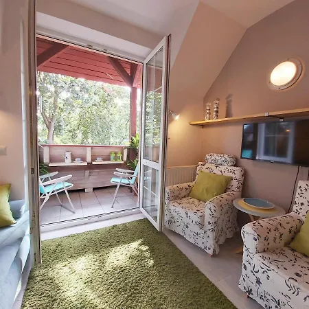 Lägenhet Apartament Mewa *